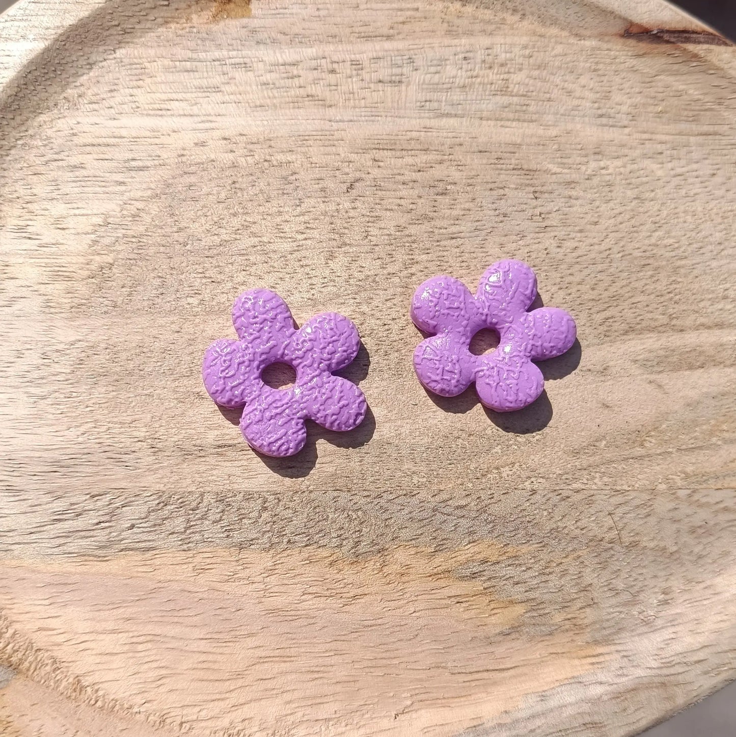 Pampilles fleurs Lila Texturé Osez Bijoux