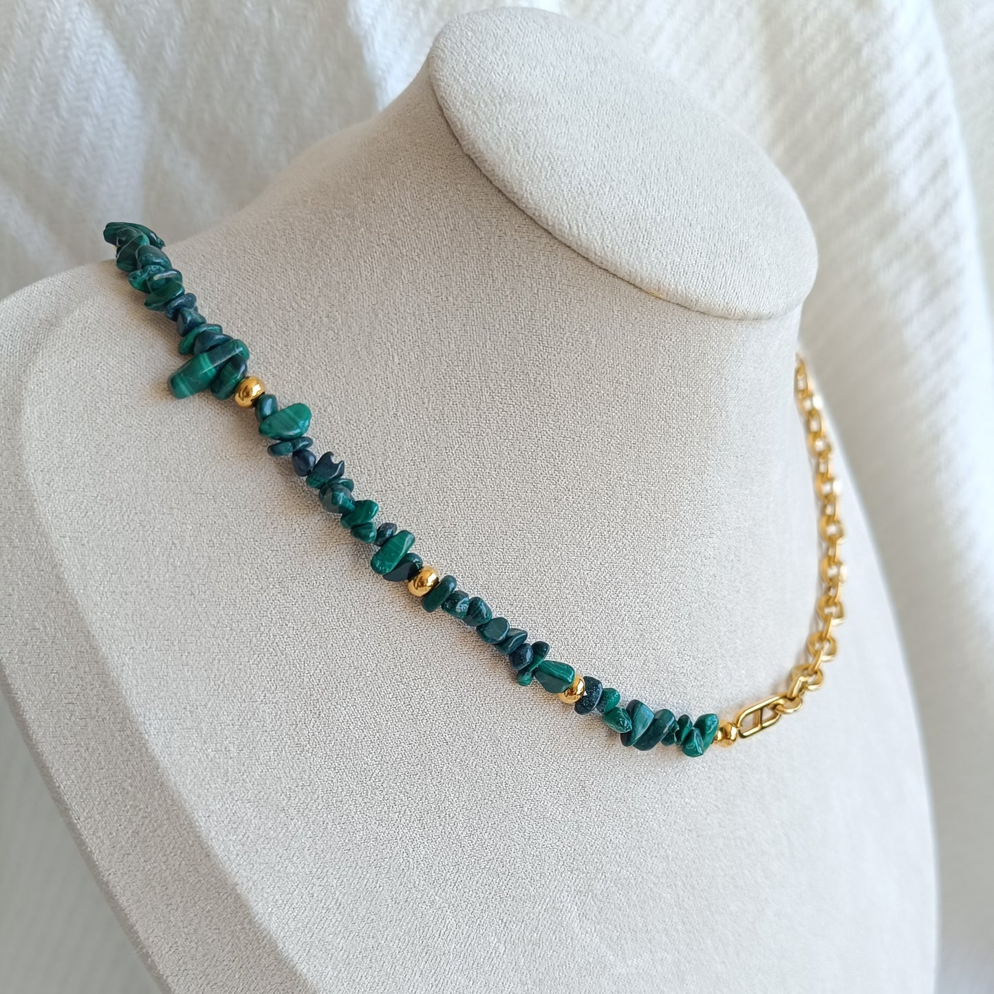 Collier Tropics