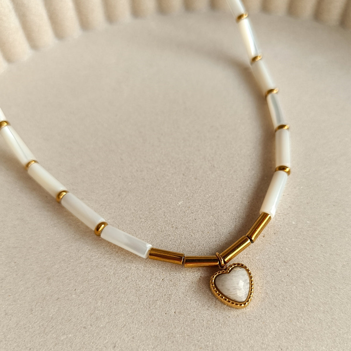 Collier Blanche