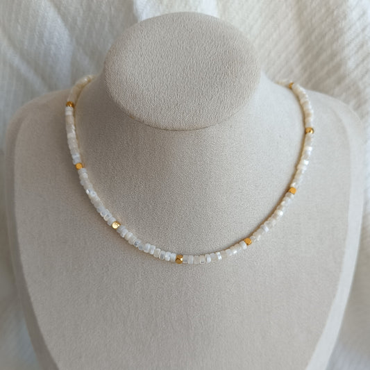 Collier ras de cou Nacre