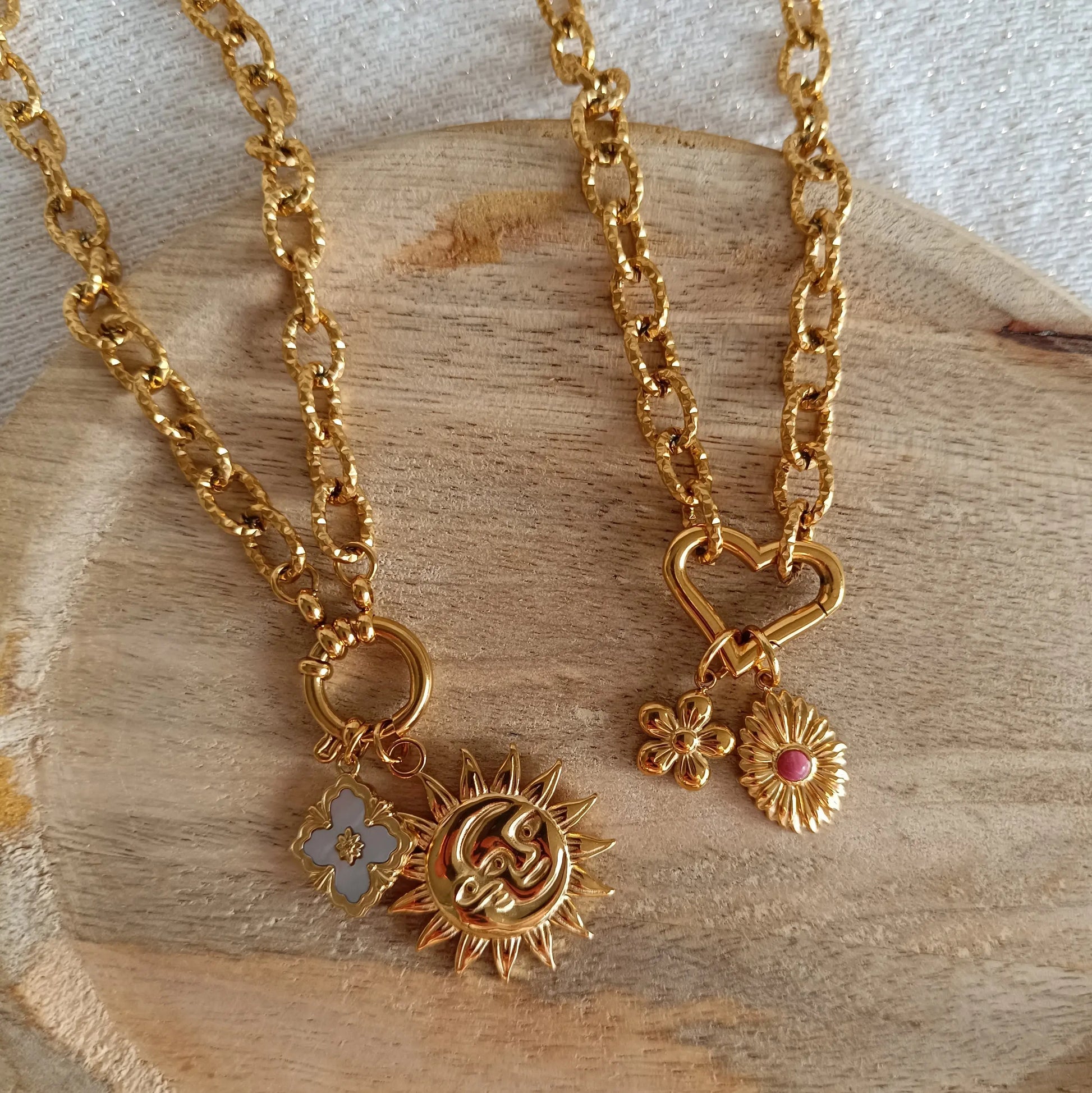 Collier LOVE et DELTA Osez Bijoux